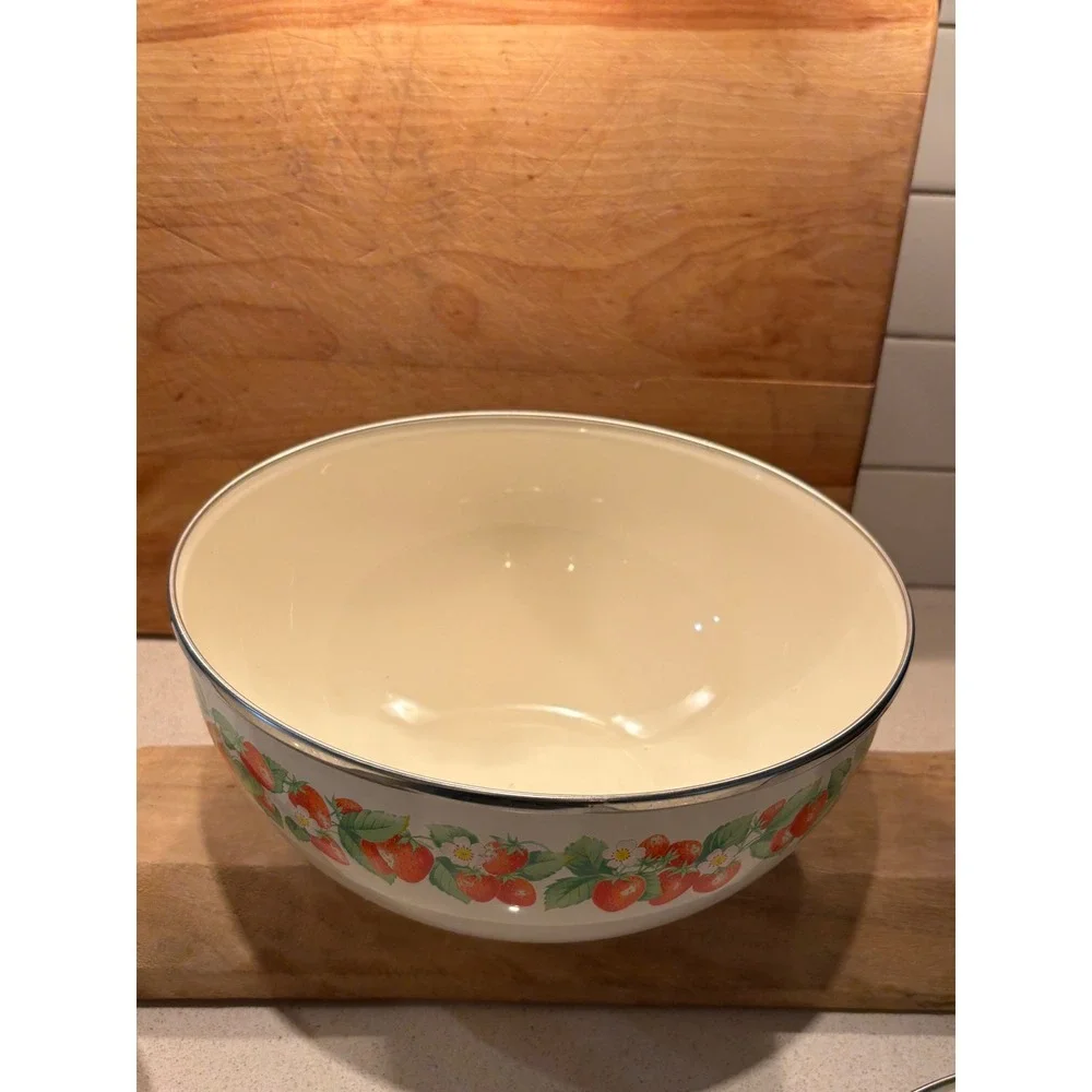 Vintage Kobe Kitchen Enamel Strawberry Nesting Mixing Bowls Set of 3 Japan